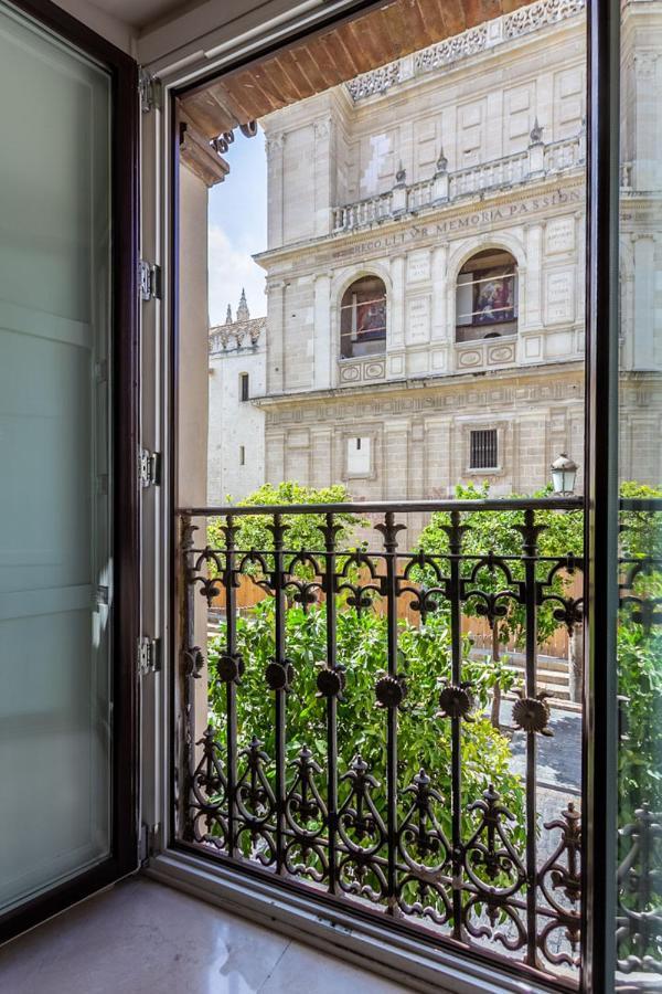 Apartamento Living By Cathedral Seville Exterior photo